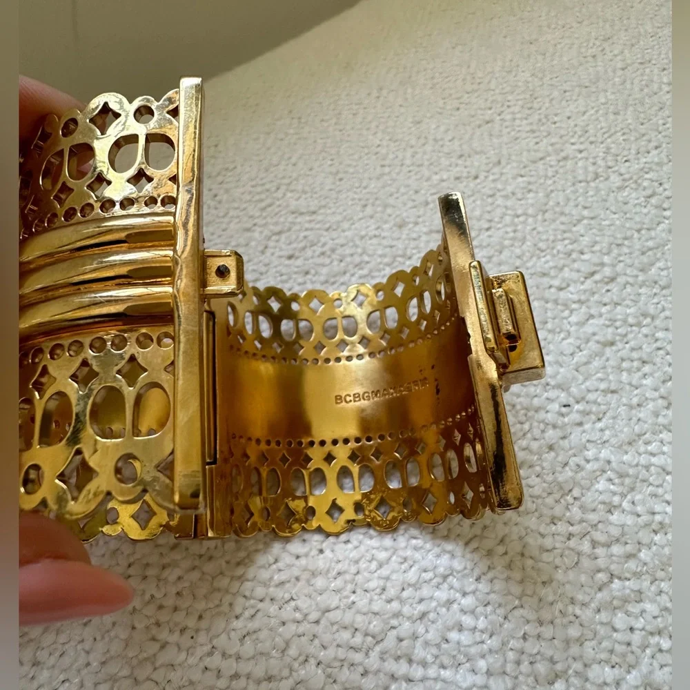 Gold BCBG Bangle - Picture 3 of 5